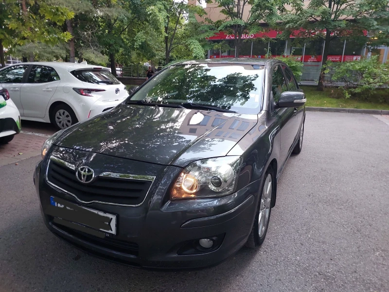 Toyota Avensis 2.0 Бензин Автоматик