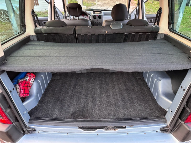 Peugeot Partner 1.6i 16v / Клима / Панорама, снимка 9 - Автомобили и джипове - 52355748