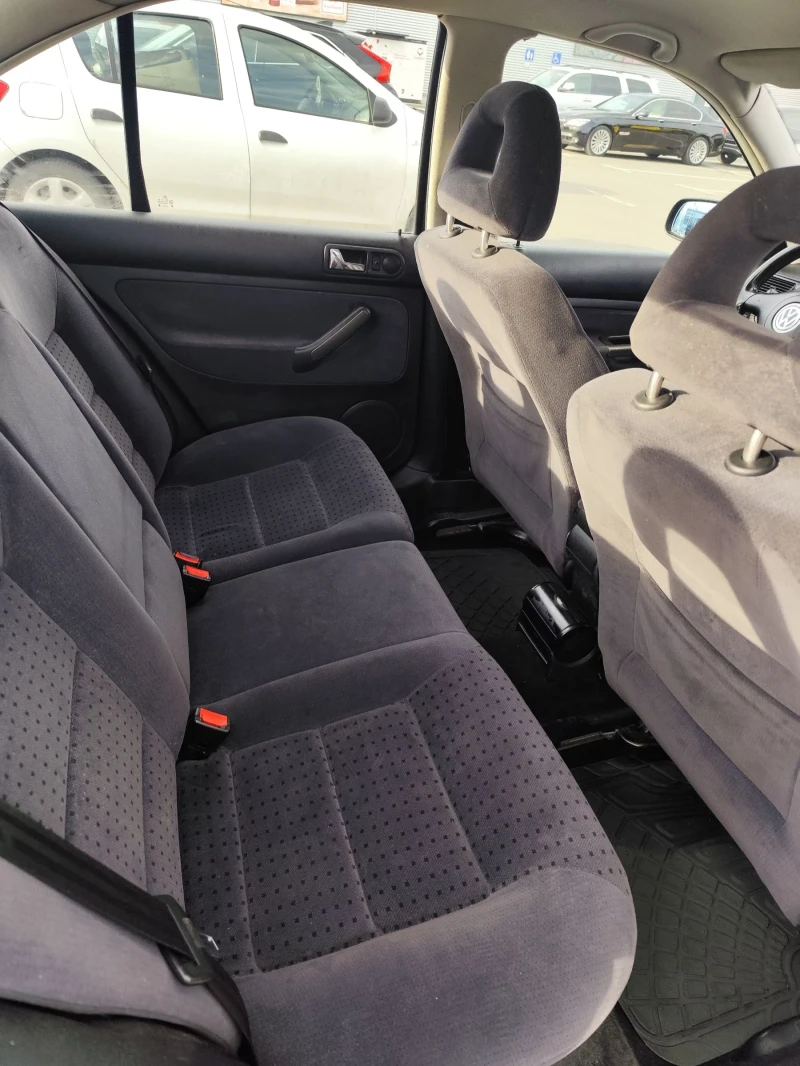 VW Bora, снимка 7 - Автомобили и джипове - 52485677