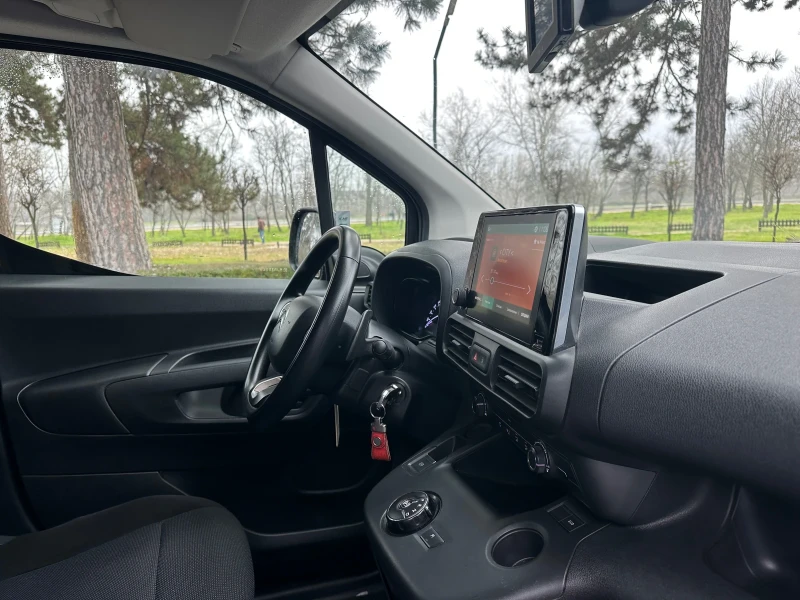 Citroen Berlingo АВТОМАТ-Long!!!, снимка 11 - Автомобили и джипове - 52883806