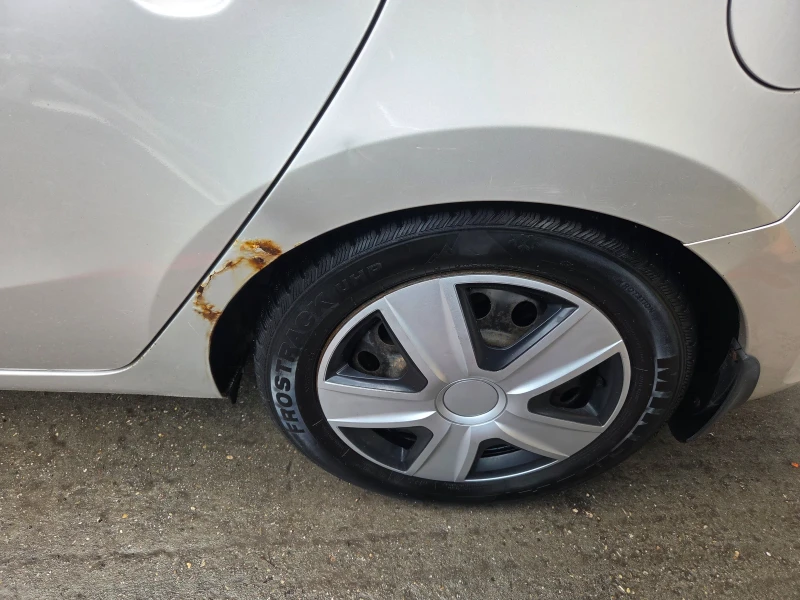 Hyundai I30 Комфорт: Електрически пакет, Електрически стъкла, , снимка 8 - Автомобили и джипове - 53400553