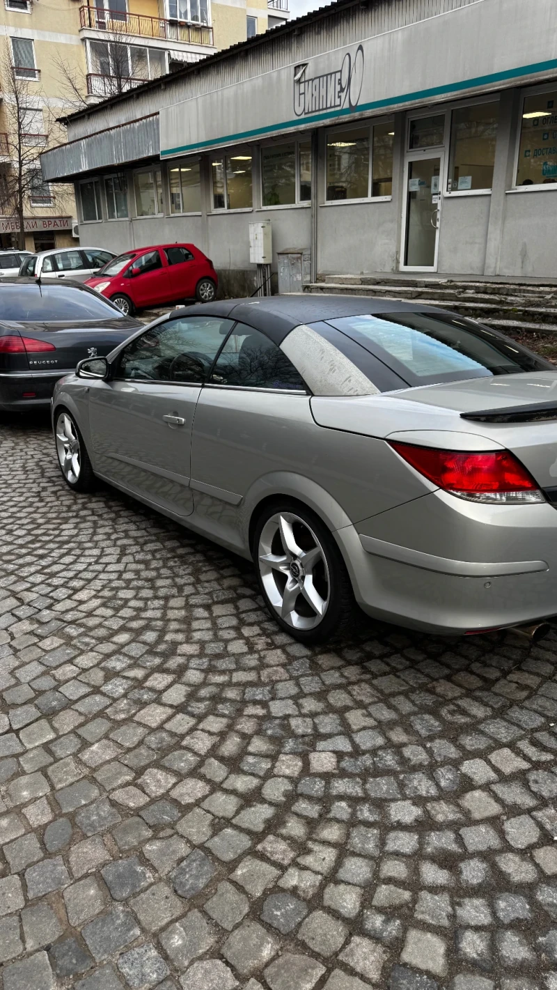 Opel Astra, снимка 3 - Автомобили и джипове - 53457347