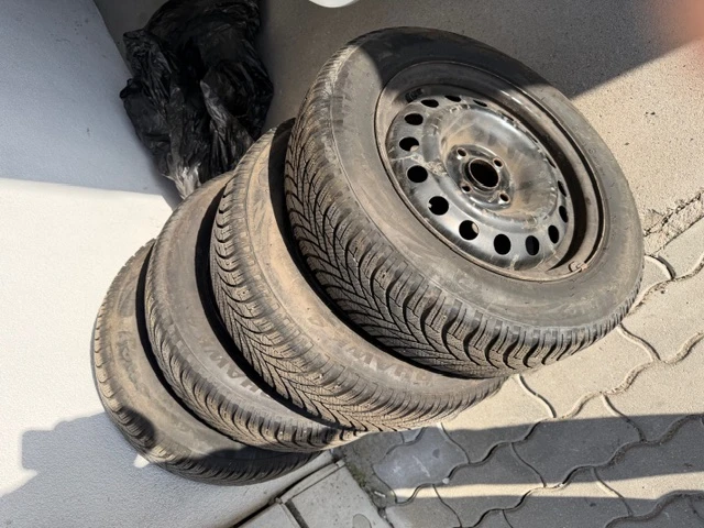 Kia Rio, снимка 14 - Автомобили и джипове - 53937729