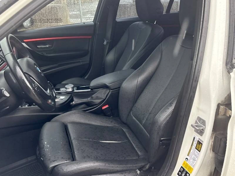 BMW 330 * XDRIVE * B48 * 2 КЛЮЧА * КАМЕРА * ПОДГРЕВ, снимка 9 - Автомобили и джипове - 55010875