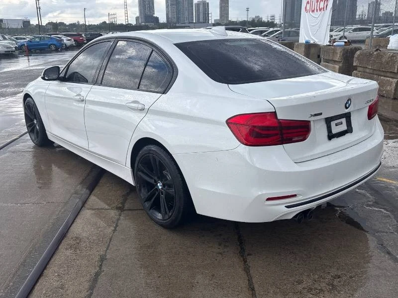 BMW 330 * XDRIVE * B48 * 2 КЛЮЧА * КАМЕРА * ПОДГРЕВ, снимка 7 - Автомобили и джипове - 55010875