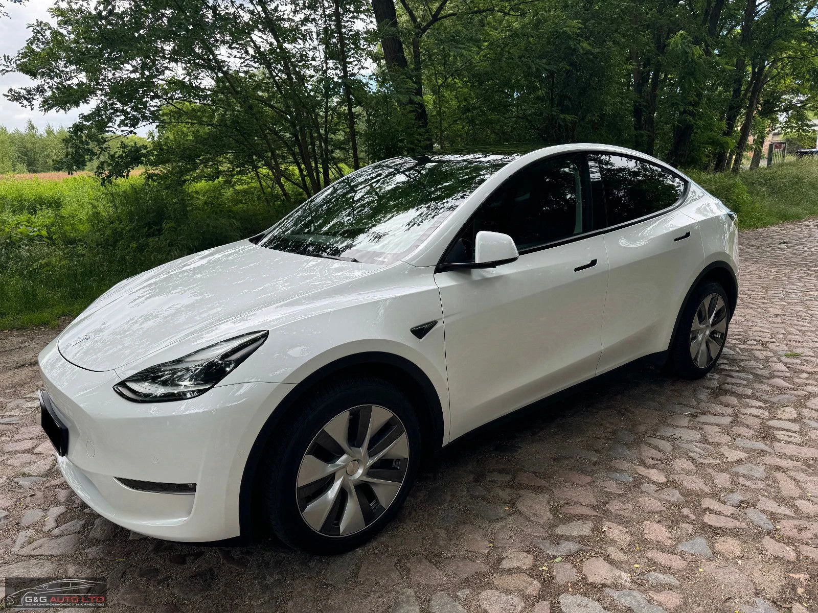 Tesla Model Y LONG RANGE/514HP/77KWH/DUAL/AWD/CAM/NAVI/PANO/014b - [1] 