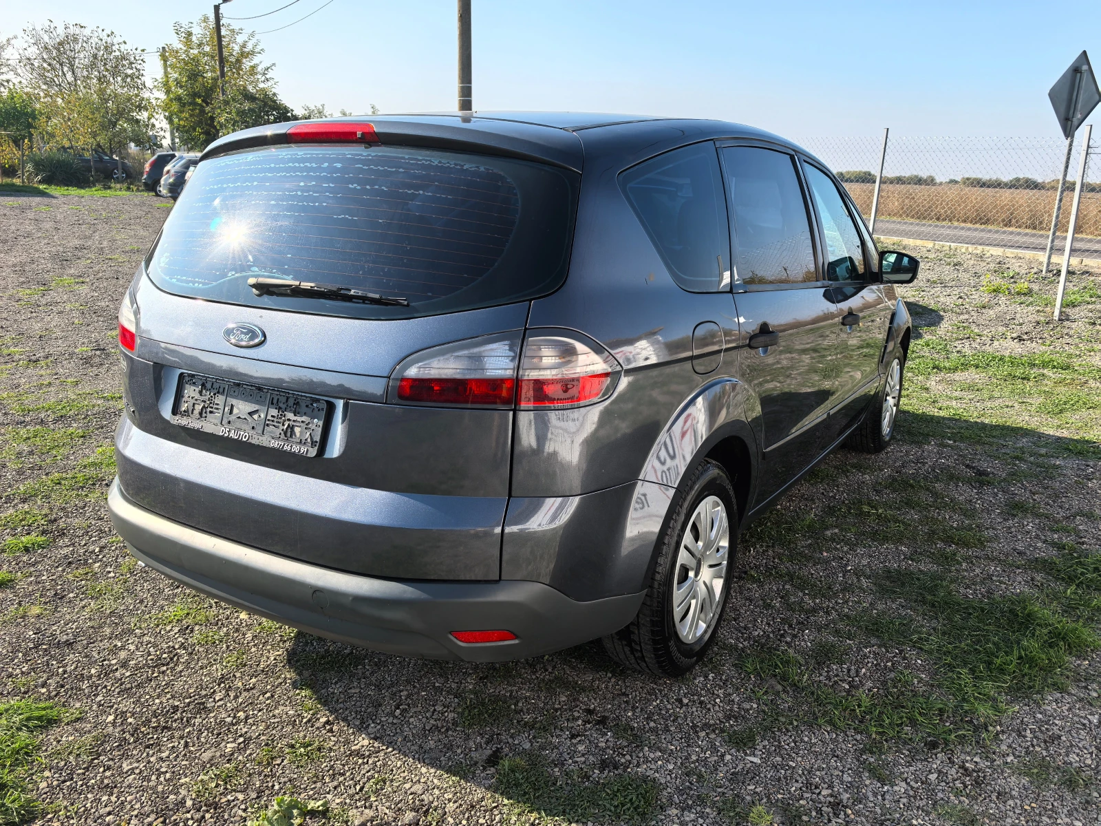 Ford S-Max 2.0i - изображение 5