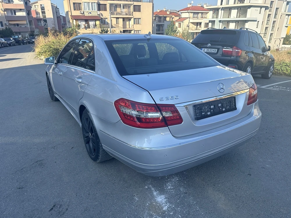 Mercedes-Benz E 250 CDI - изображение 4