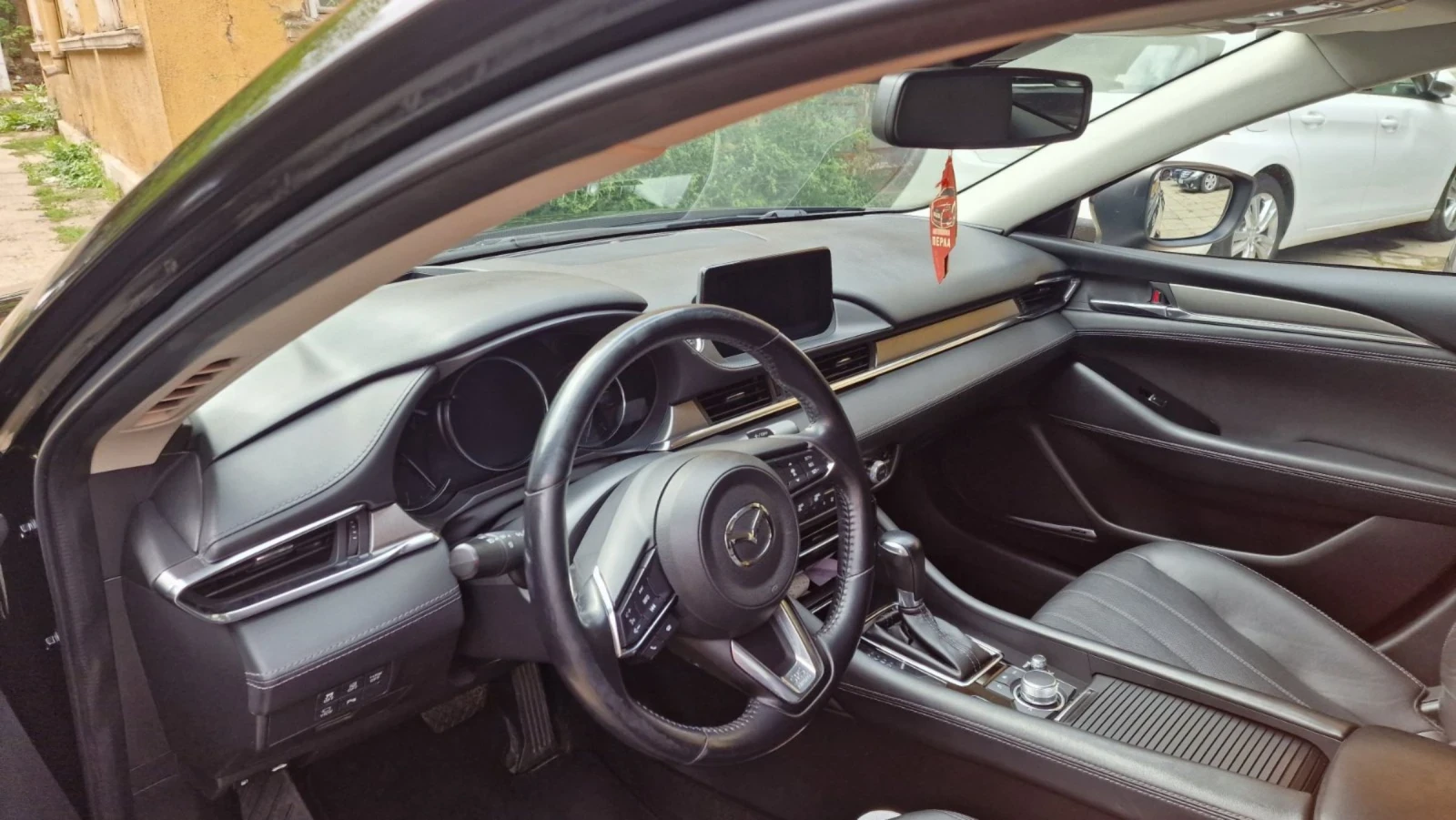 Mazda 6 2.2 дизел - изображение 10