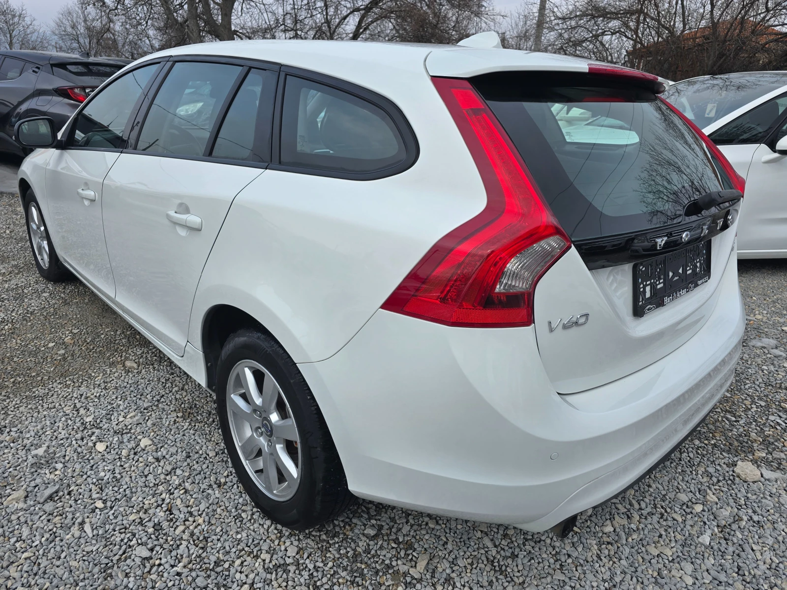 Volvo V60 1.6D2-FACE-ЕВРО 5В-НАВИГАЦИЯ-6 СКОРОСТИ - изображение 4