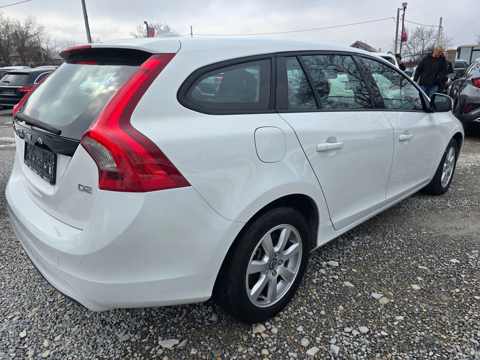 Volvo V60 1.6D2-FACE-ЕВРО 5В-НАВИГАЦИЯ-6 СКОРОСТИ - изображение 8