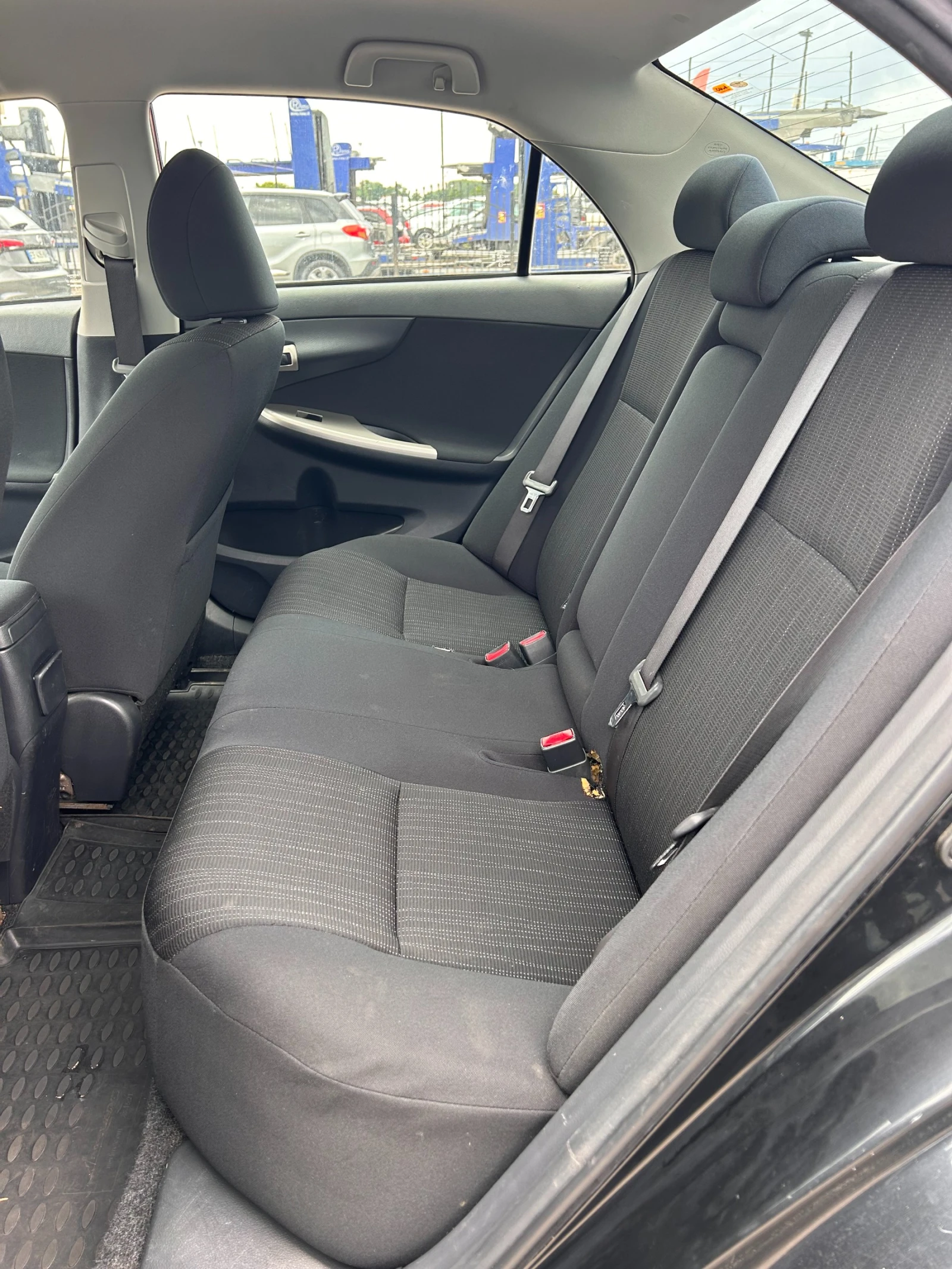 Toyota Corolla 1.6i EURO 4 - изображение 10