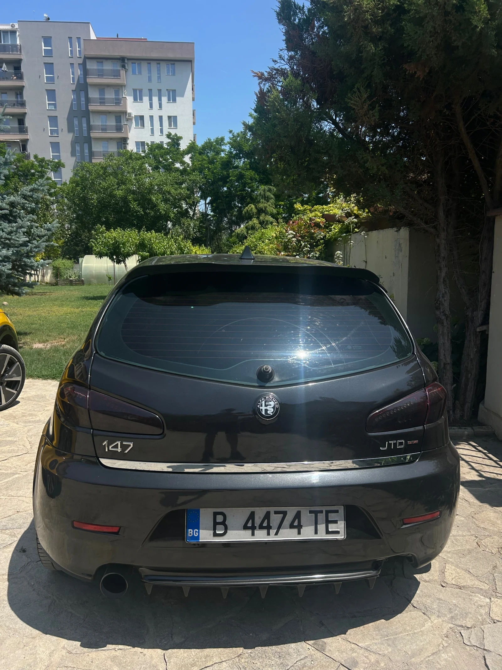 Alfa Romeo 147 1.9 JTDm 16v - изображение 4
