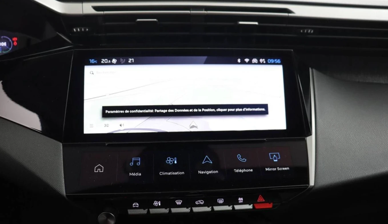 Peugeot 408 PHEV 180 e-EAT8 Allure - изображение 10