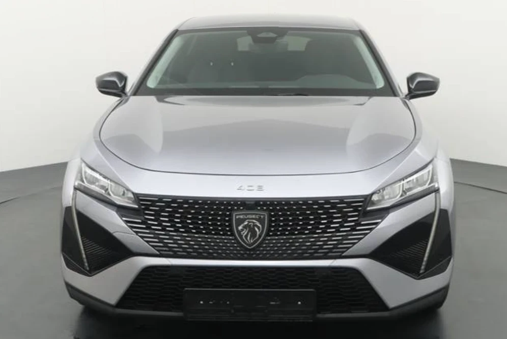 Peugeot 408 PHEV 180 e-EAT8 Allure - изображение 5