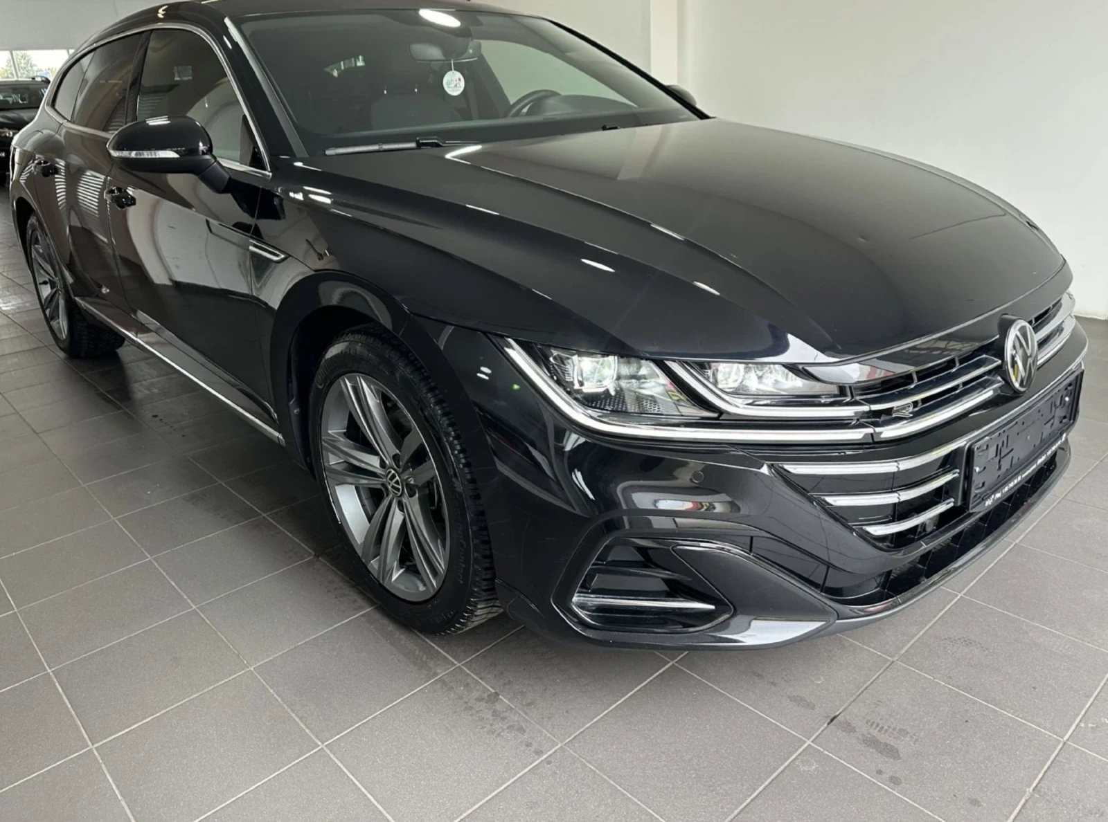 VW Arteon SHOOTING BRAKE 2.0 TDI.147KW. R-Line - изображение 2