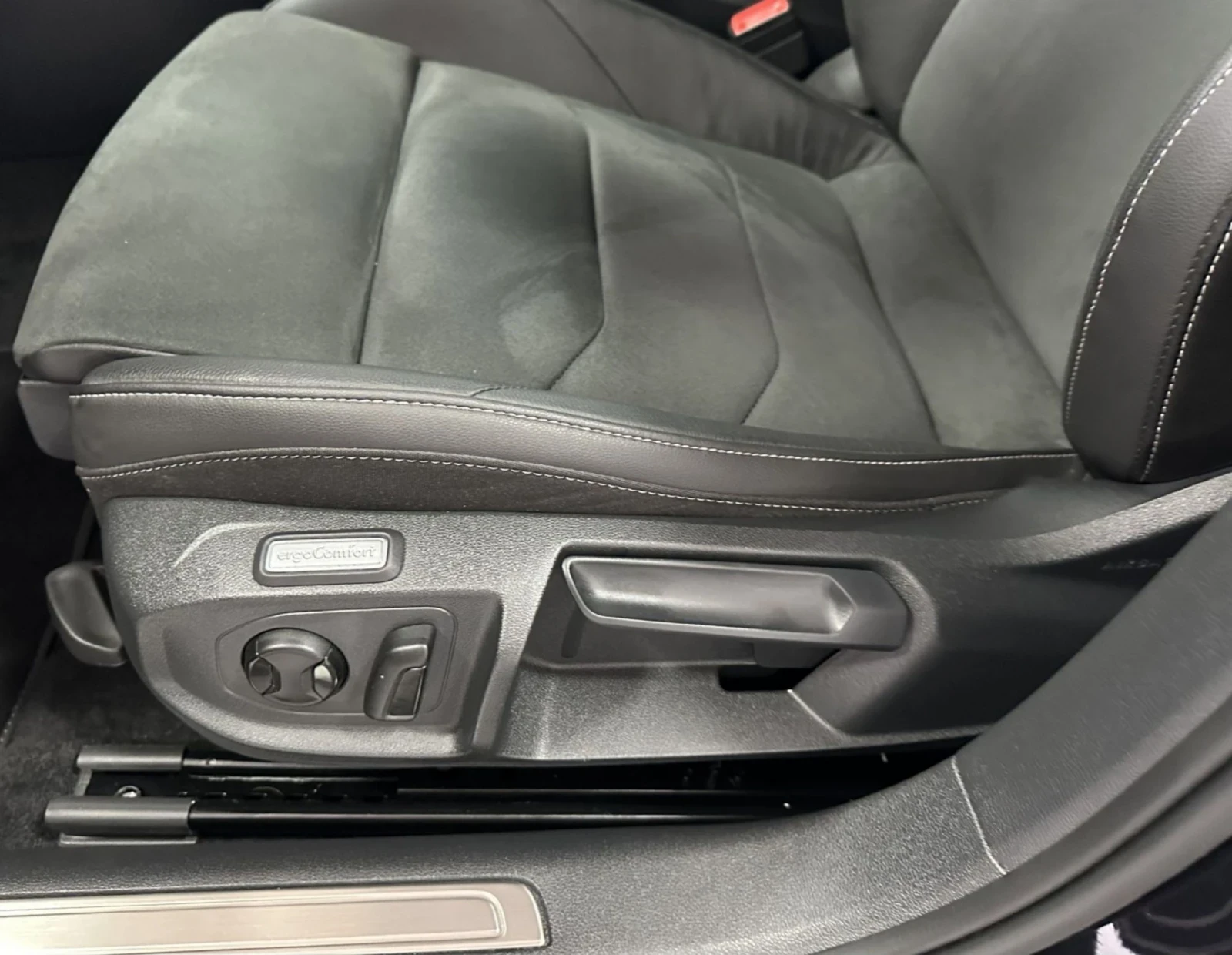 VW Arteon SHOOTING BRAKE 2.0 TDI.147KW. R-Line - изображение 9