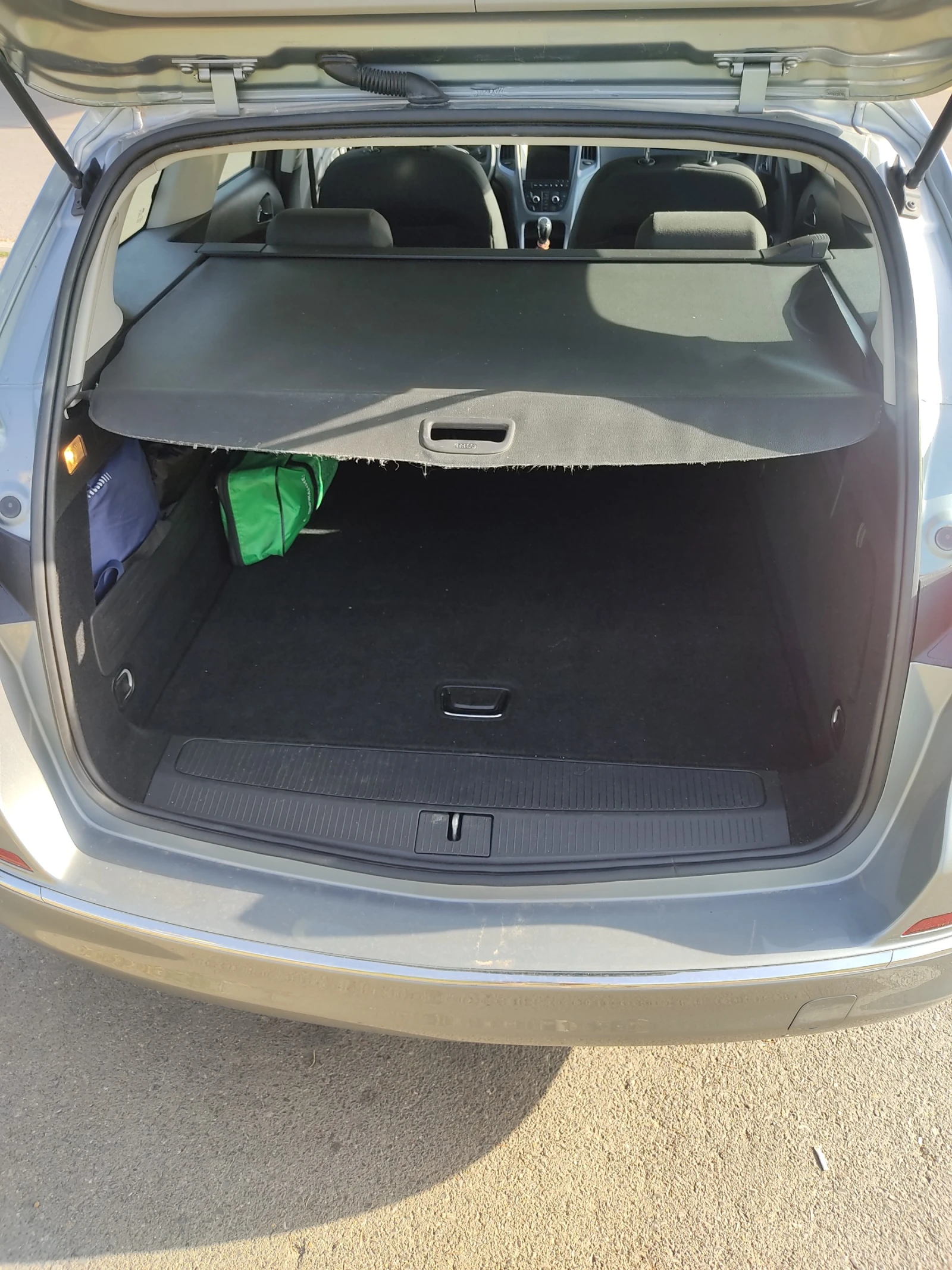 Opel Astra Sorts Tourer(J) - изображение 8