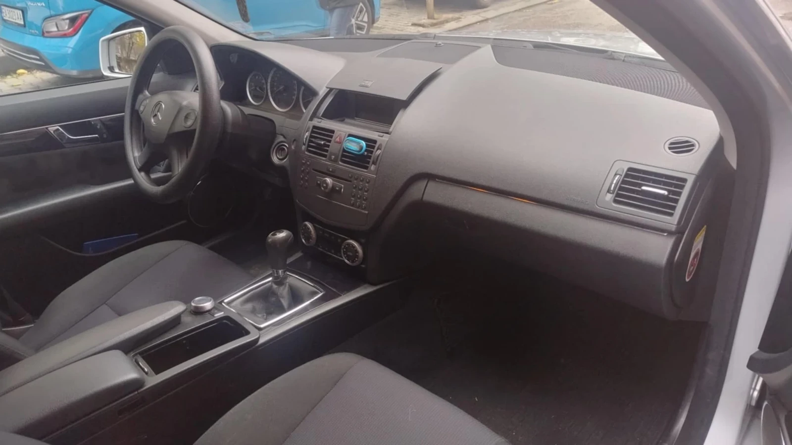 Mercedes-Benz C 200  - изображение 6