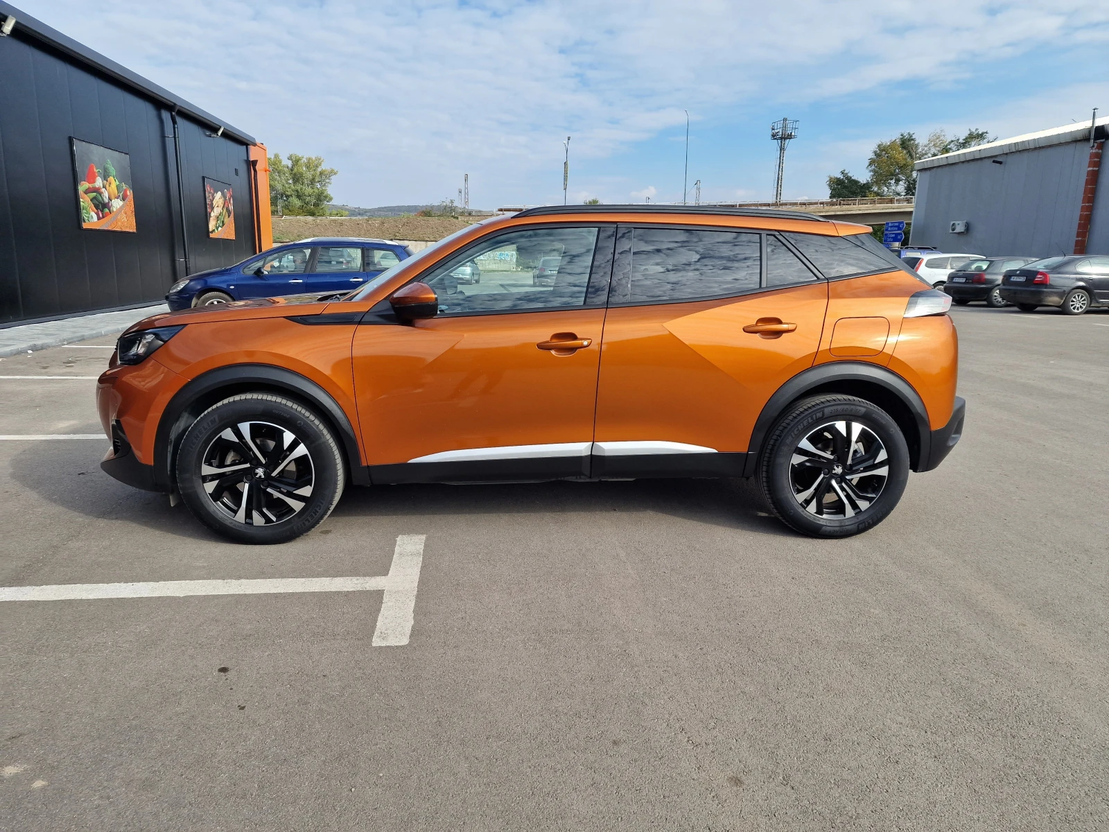 Peugeot 2008 allure, снимка 2 - Автомобили и джипове - 53793274