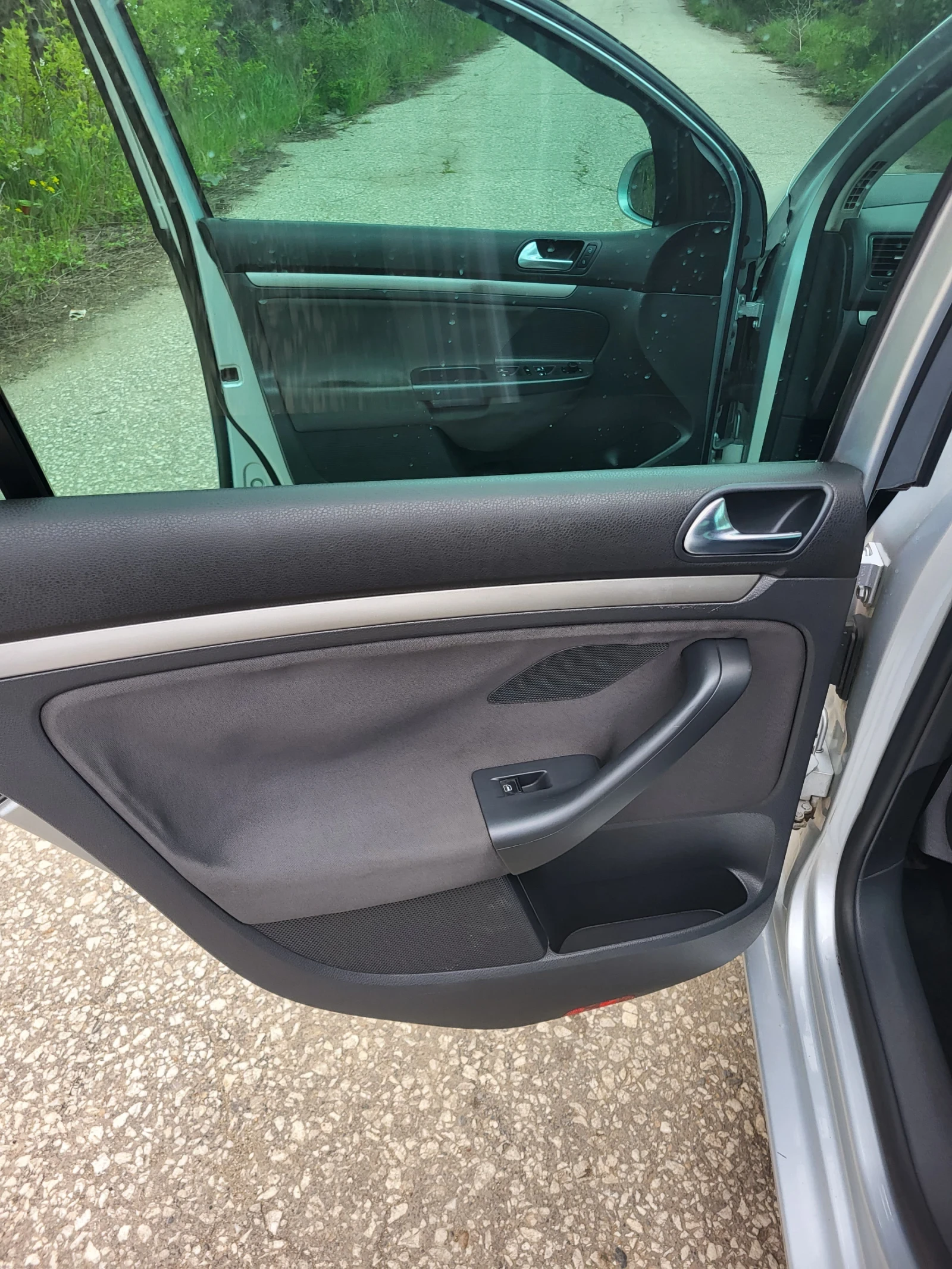 VW Golf, снимка 14 - Автомобили и джипове - 54296780