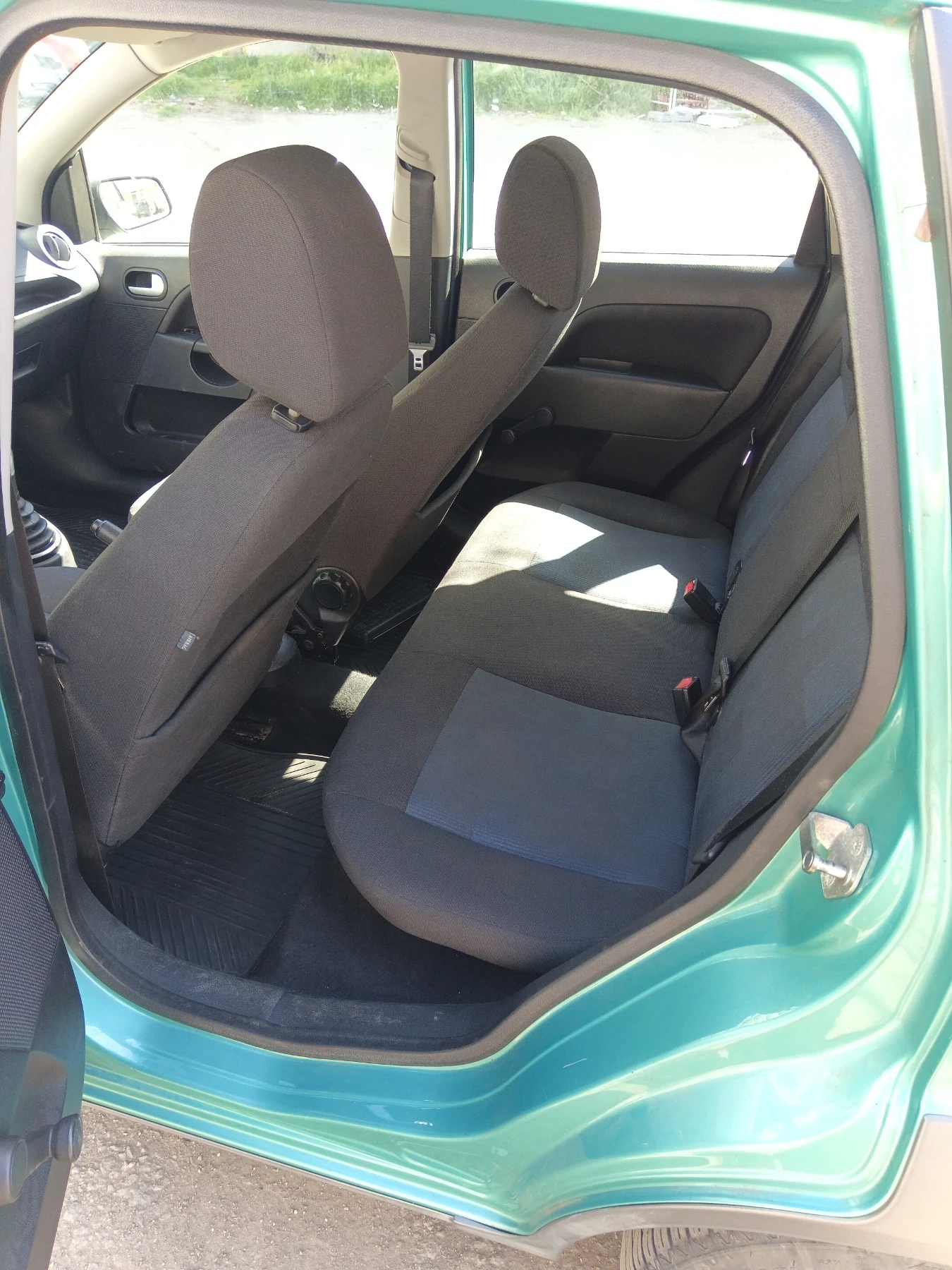 Ford Fiesta Cross, снимка 8 - Автомобили и джипове - 54340026