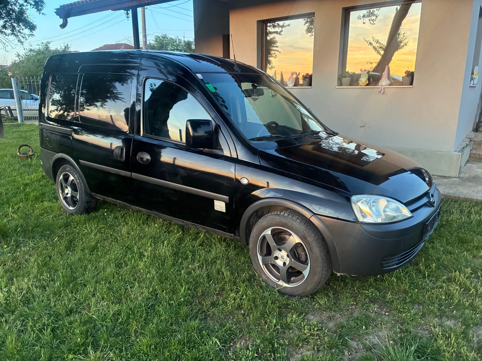 Opel Combo 1.3 Dizel, снимка 3 - Автомобили и джипове - 54576857