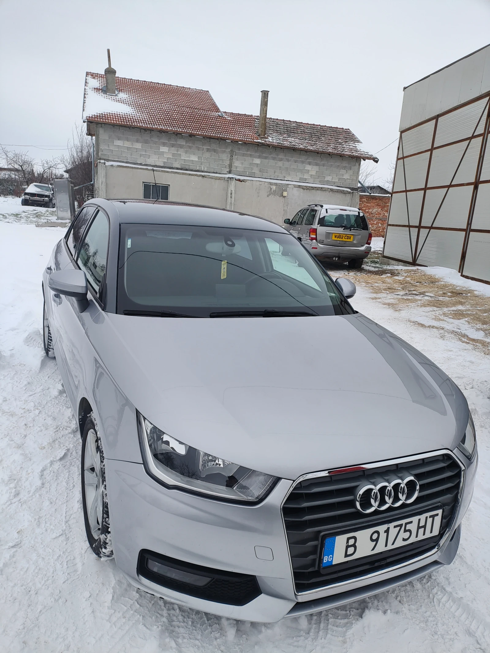 Audi A1, снимка 2 - Автомобили и джипове - 54753071