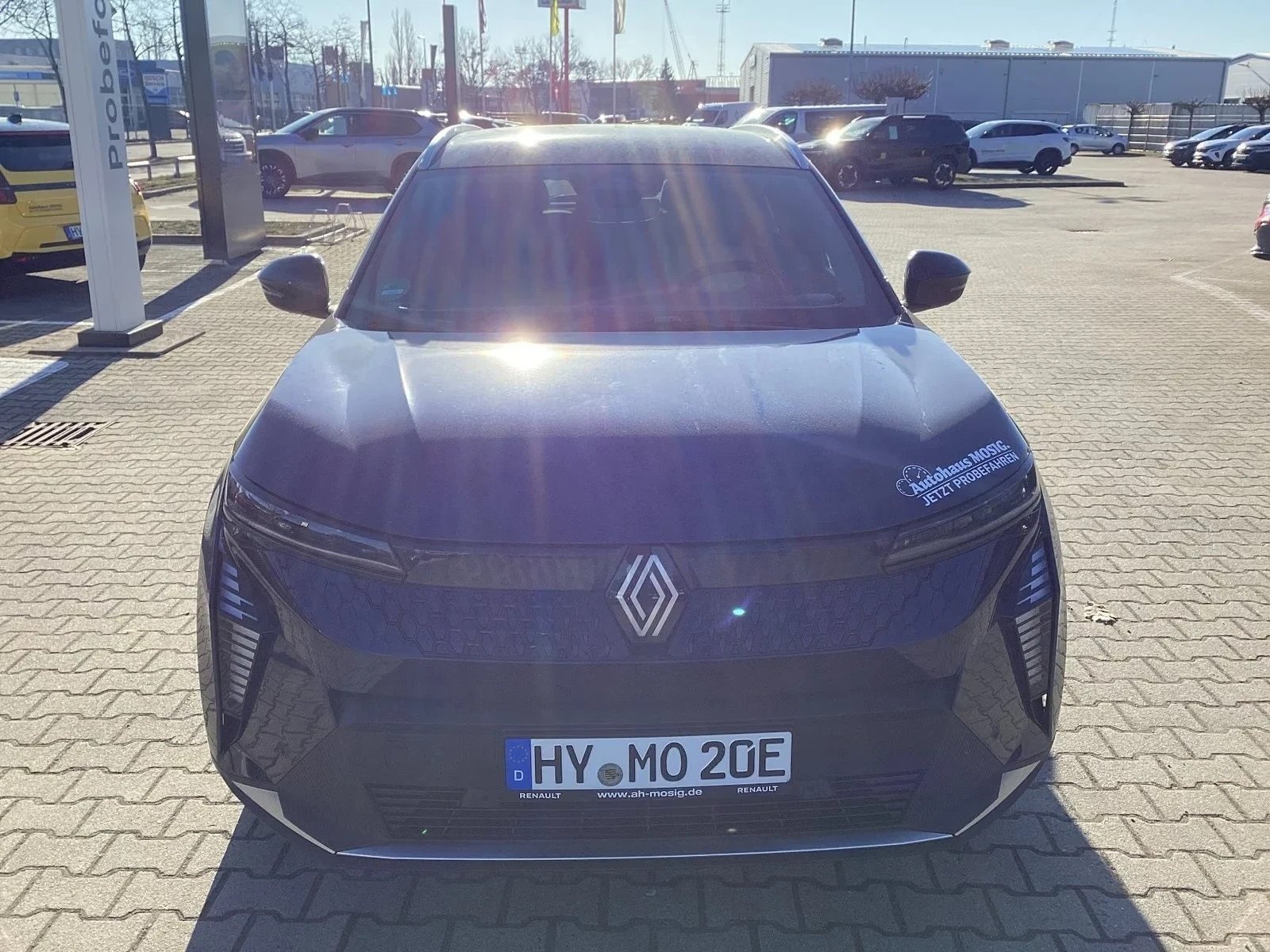 Renault Scenic E-Tech Techno 65kWh Winter Package, снимка 2 - Автомобили и джипове - 55715581