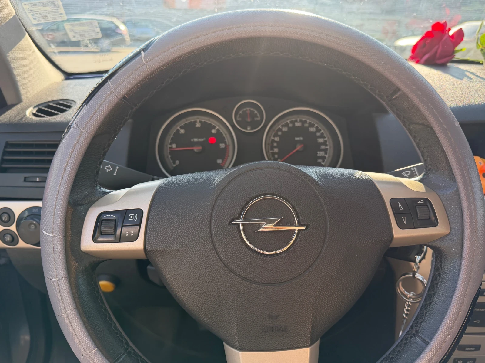 Opel Astra 1.7 CDTI, снимка 6 - Автомобили и джипове - 54729386