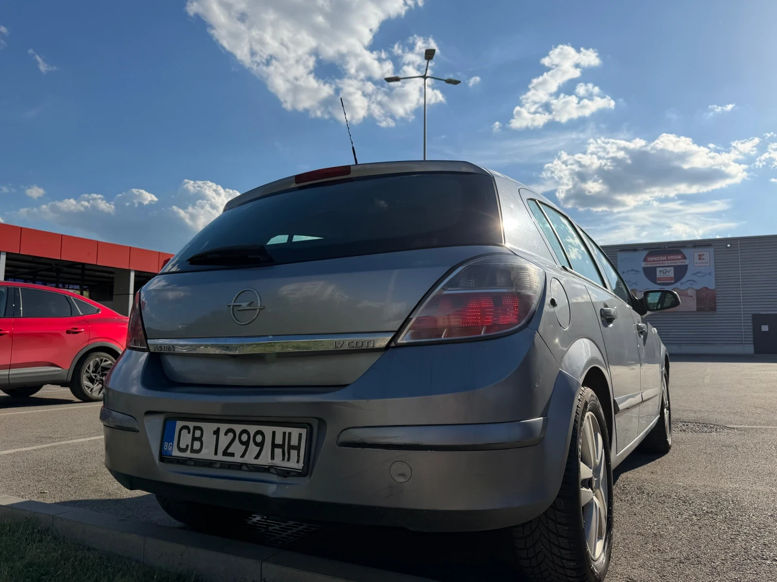 Opel Astra 1.7 CDTI, снимка 4 - Автомобили и джипове - 54729386