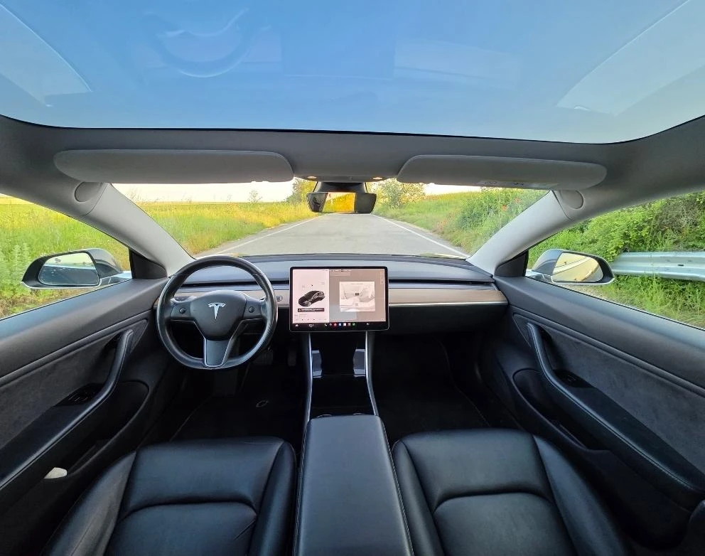 Tesla Model 3 4x4 Европейска!Long Range, снимка 13 - Автомобили и джипове - 54797979