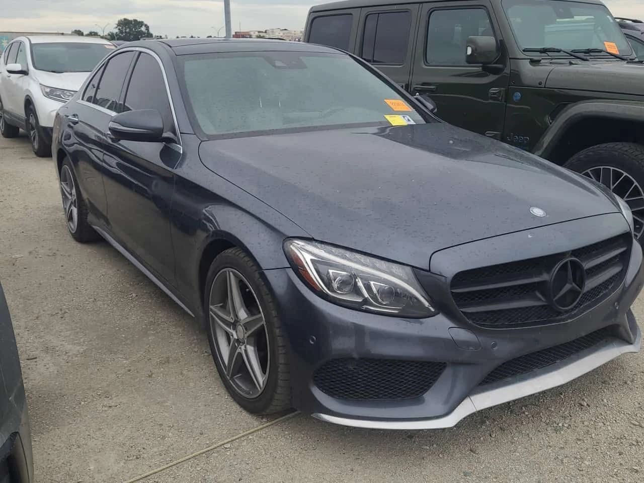 Mercedes-Benz C 300 LUXURY| ПАМЕТ| ПОДГРЕВИ| МЪРТВА ТОЧКА| ПАНОРАМА| , снимка 2 - Автомобили и джипове - 54818766