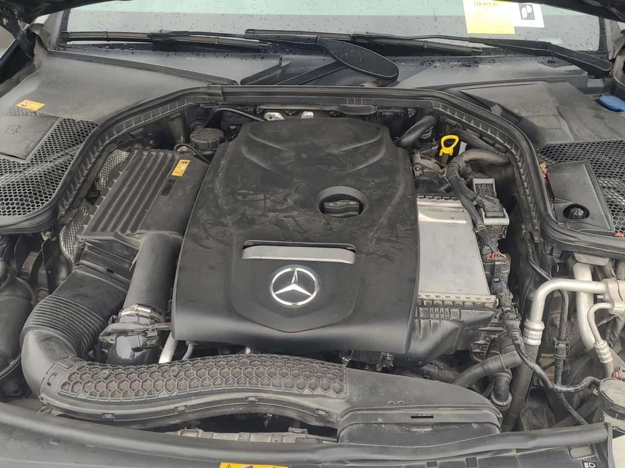 Mercedes-Benz C 300 LUXURY| ПАМЕТ| ПОДГРЕВИ| МЪРТВА ТОЧКА| ПАНОРАМА| , снимка 17 - Автомобили и джипове - 54818766