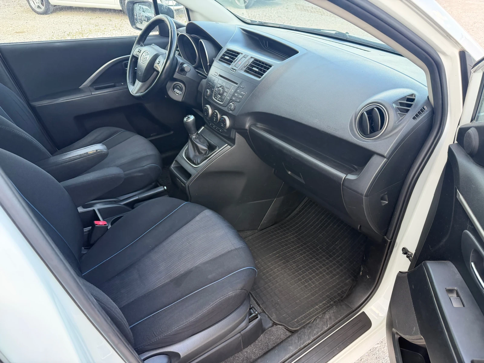Mazda 5 1.6/116кс 7места EVRO5, снимка 12 - Автомобили и джипове - 54878235