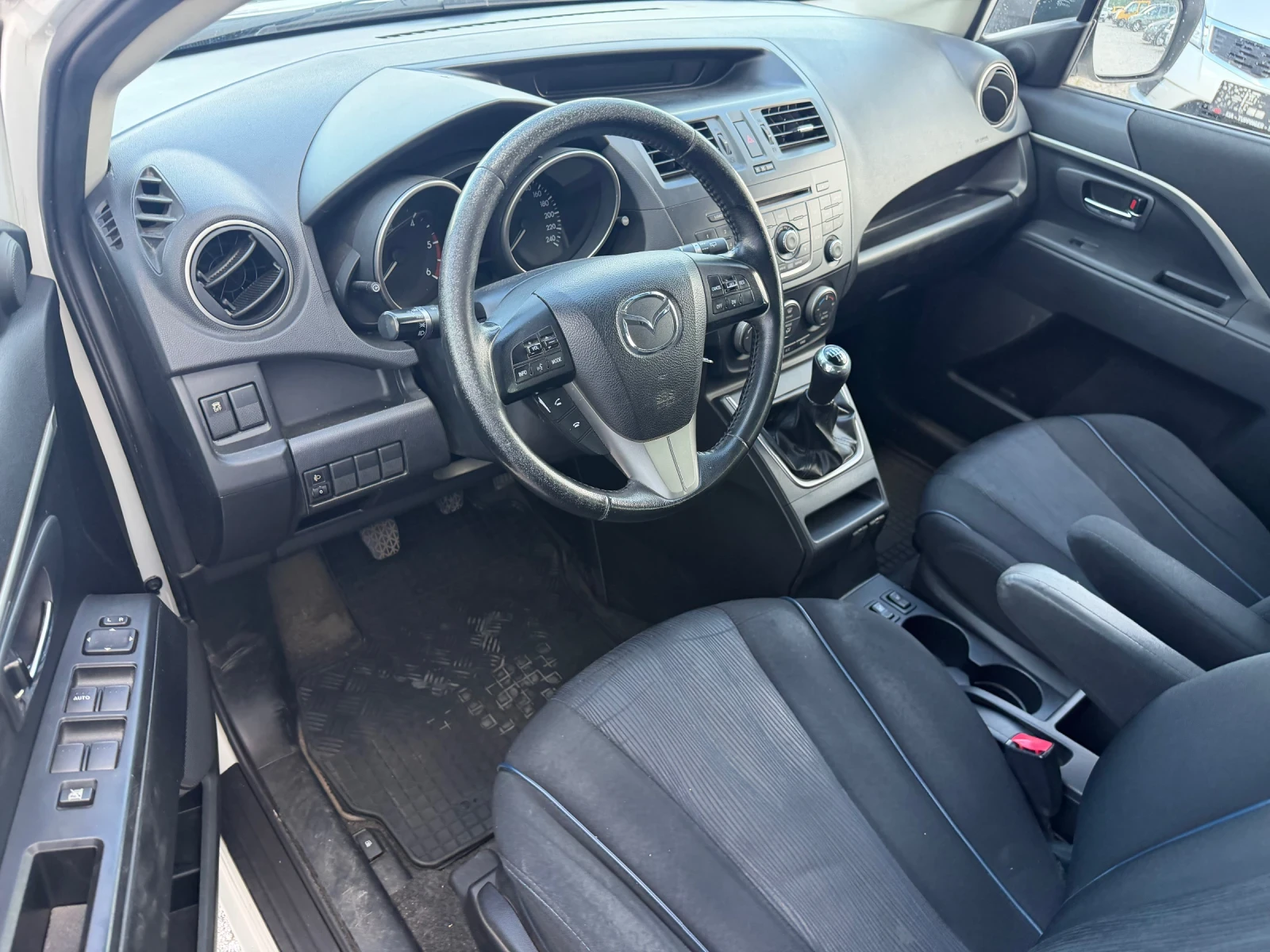 Mazda 5 1.6/116кс 7места EVRO5, снимка 7 - Автомобили и джипове - 54878235