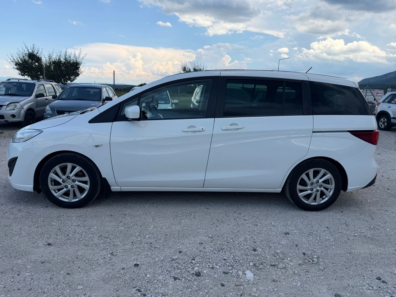 Mazda 5 1.6/116кс 7места EVRO5, снимка 3 - Автомобили и джипове - 54878235