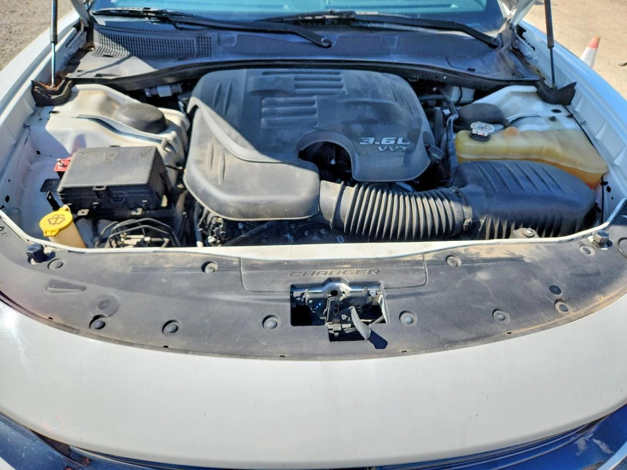 Dodge Charger 3.6l Sxt, снимка 11 - Автомобили и джипове - 55464715
