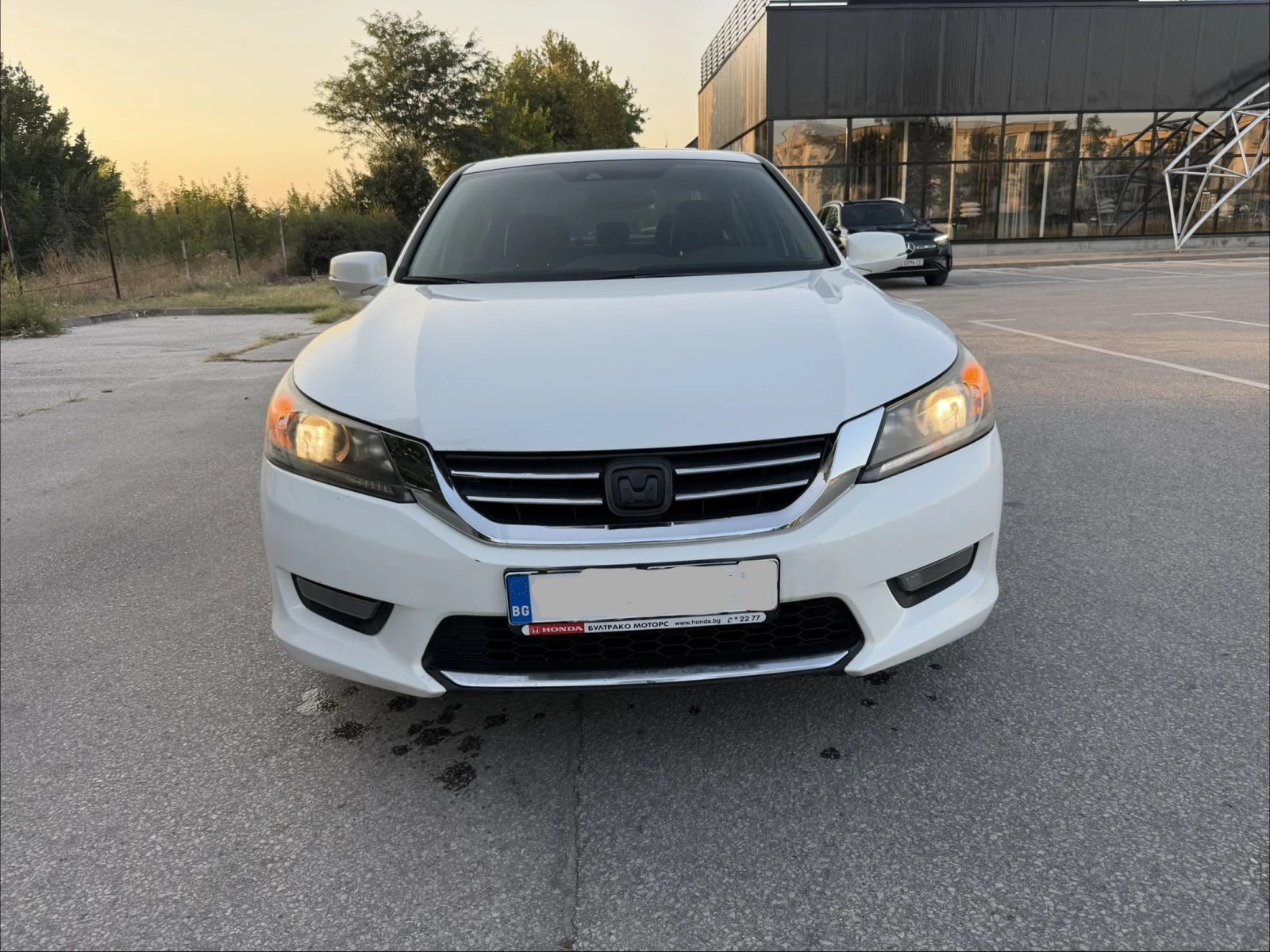 Honda Accord Touring, снимка 2 - Автомобили и джипове - 55646243