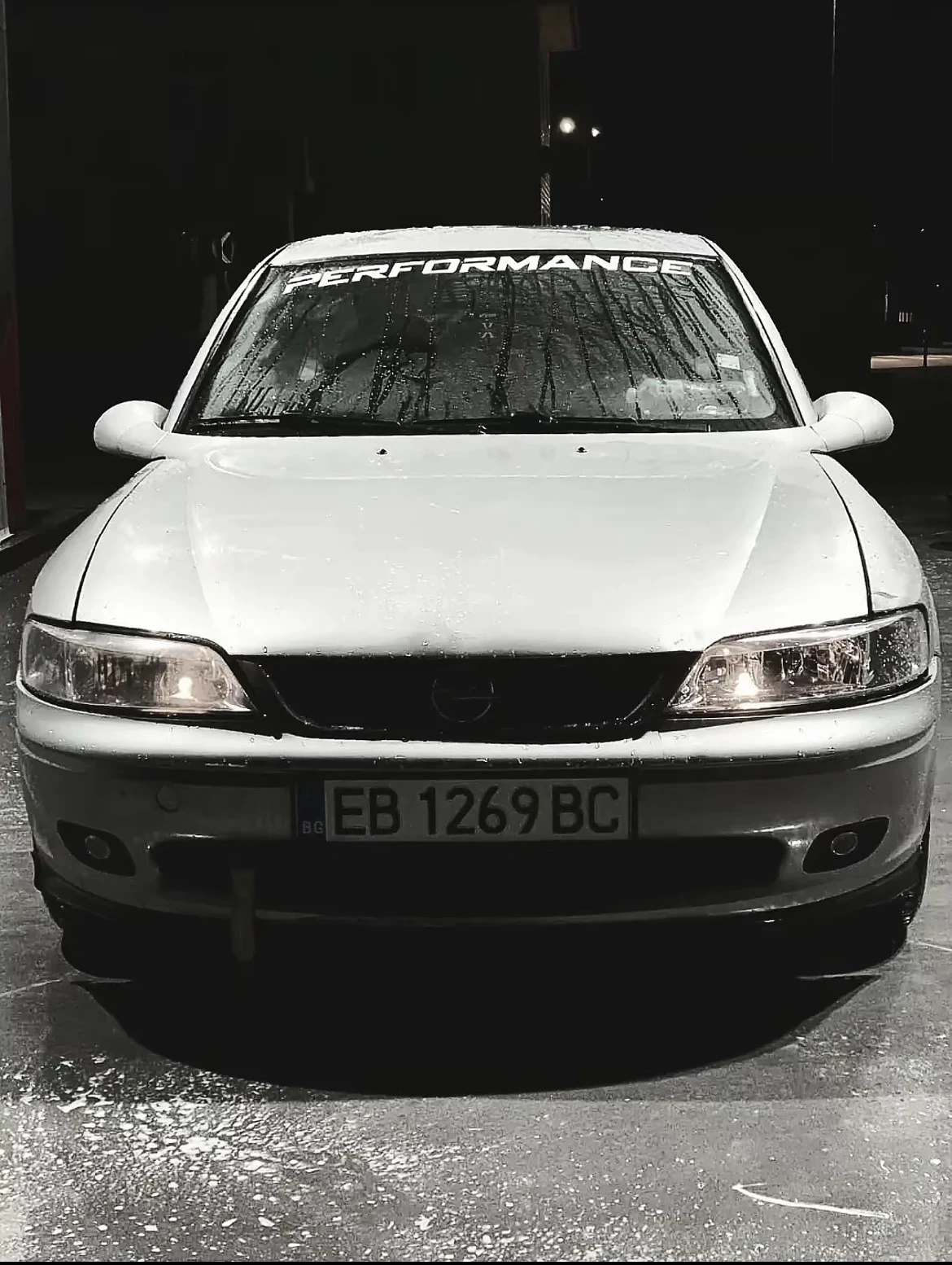 Opel Vectra 1.6I, снимка 4 - Автомобили и джипове - 55955655
