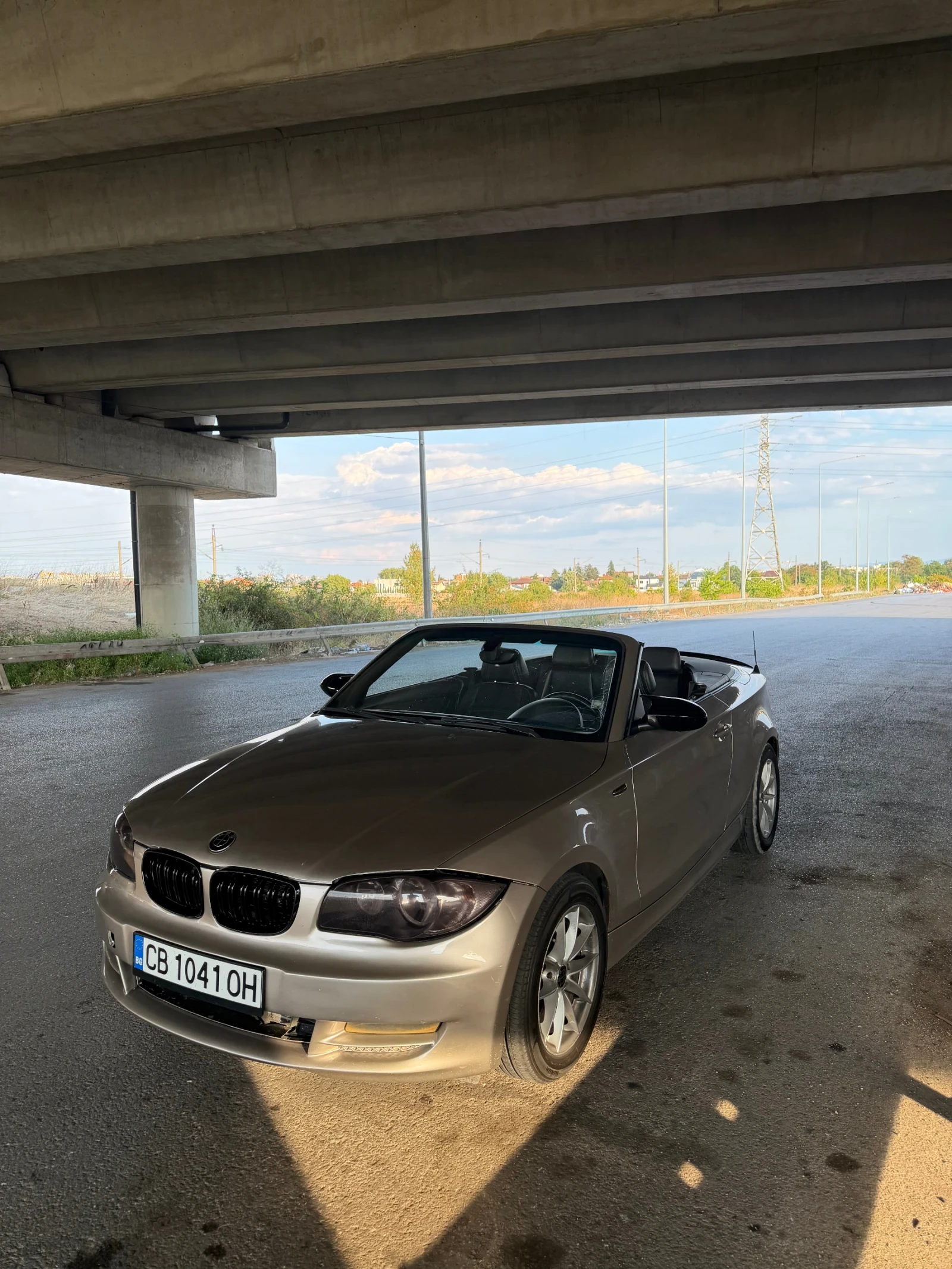BMW 120 Колата е с нови амортисьори, биалетки, носачи с со