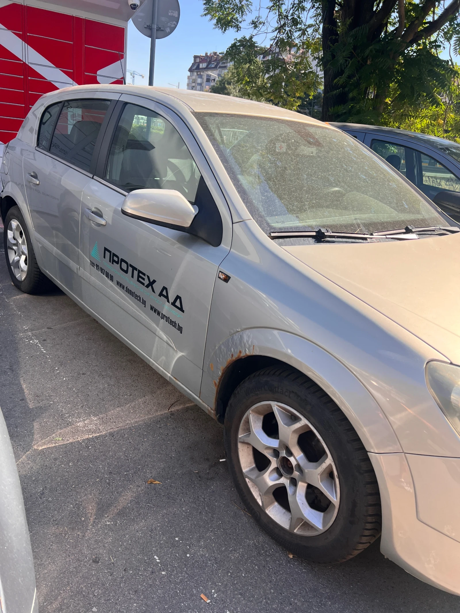 Opel Astra 1, 9, снимка 3 - Автомобили и джипове - 56725372