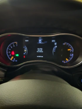 Jeep Grand cherokee, снимка 17 - Автомобили и джипове - 53566863