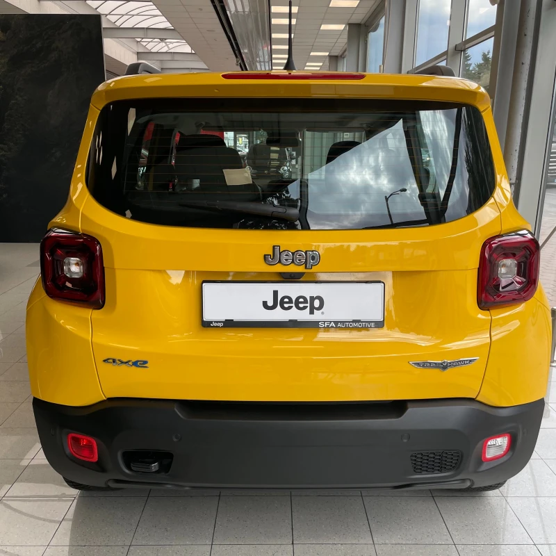 Jeep Renegade TRAILHAWK 1.3 PHEV Petrol 240 hp AT6 4xe, снимка 5 - Автомобили и джипове - 46957779