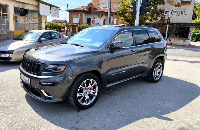 Jeep Grand cherokee 6.4 SRT V8 Hemi / LPG , снимка 2 - Автомобили и джипове - 47175462