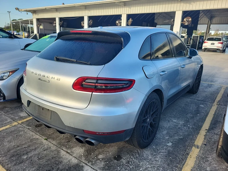 Porsche Macan S* ПАНО* ОБДУХ* AMBIENT* LANE ASSIST, снимка 3 - Автомобили и джипове - 48059139