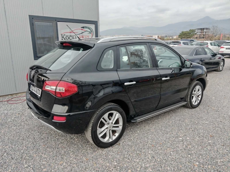 Renault Koleos като нова 4X4, снимка 3 - Автомобили и джипове - 52553575