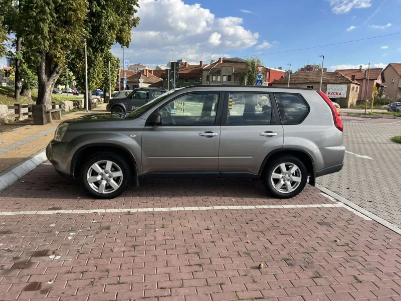 Nissan X-trail, снимка 2 - Автомобили и джипове - 52940990