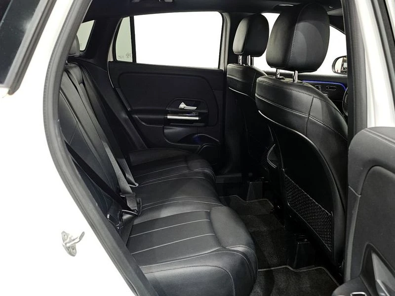 Mercedes-Benz GLA GLA220| 190к.с.| ВКЛ.ТЕХНОТЕСТ, снимка 12 - Автомобили и джипове - 55379514