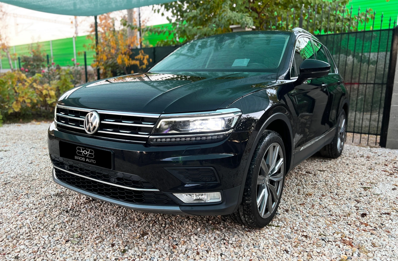 VW Tiguan 2.0TDI, 4-MOTION, HIGHLINE, PANORAMA, DYNAUDIO, снимка 1